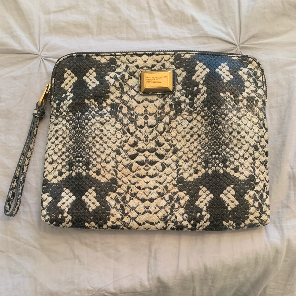 MARC by MARC JACOBS Large Snake Print Clutch